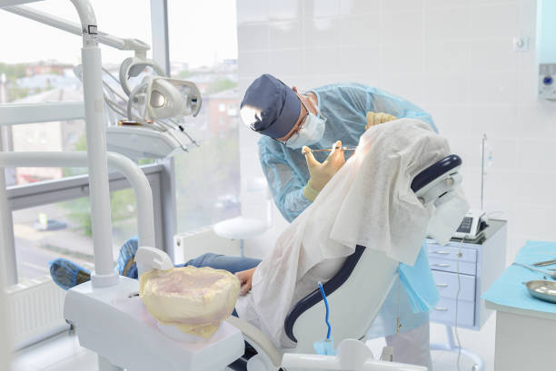 Best Emergency Treatment for Toothache in Indian River Estates, FL